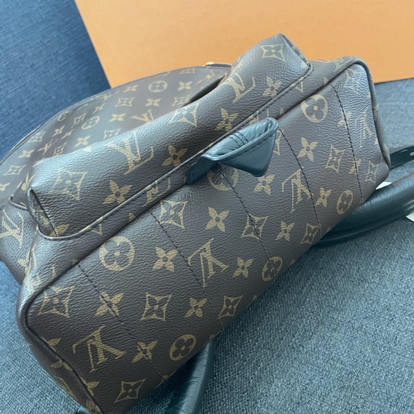 Louis Vuitton monogram Palm Springs backpack MM - Picture 12 of 12